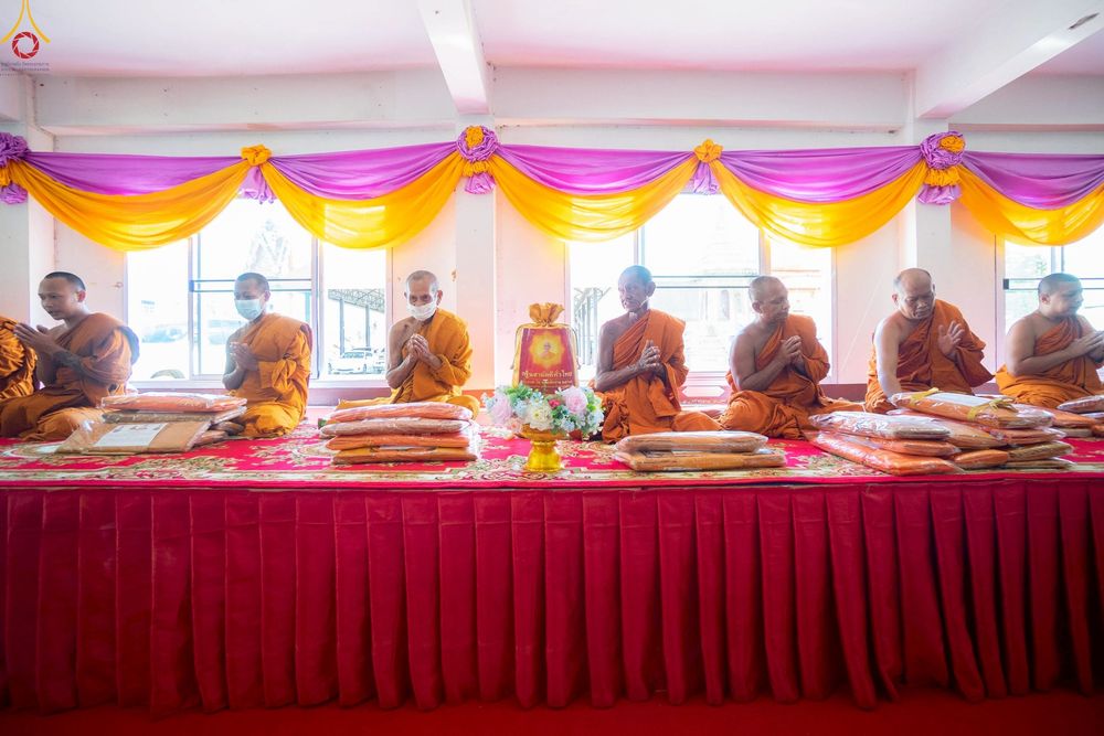 ภาพ No.257942:วันที่ 19 ตุลาคม พ.ศ. 2568 พิธีทอดกฐินสามัคคีทั่วไทย 30,000 วัด โดยคณะศิษยานุศิษย์ บูชาธรรม 81 ปี หลวงพ่อธัมมชโย ณ วัดลำบัว ต.หันตะเภา อ.วังน้อย จ.พระนครศรีอยุธยา