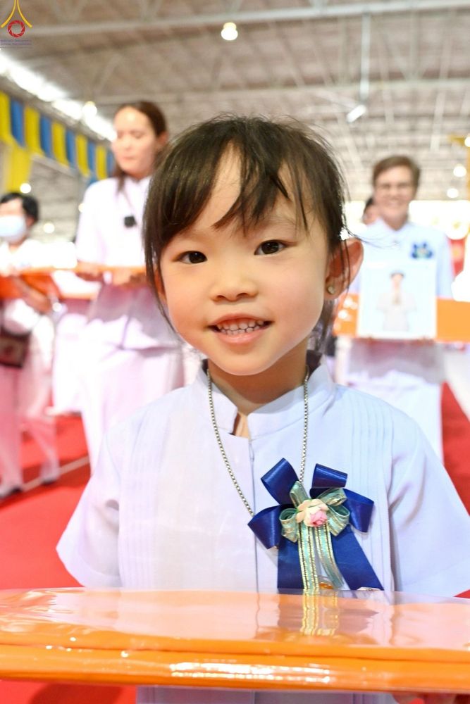 ภาพ No.251538:วันที่ 10 ตุลาคม พ.ศ. 2568 พิธีทอดผ้าป่าสมทบกฐินวัดพระธรรมกาย และสมทบกฐิน 30,000 กว่าวัดทั่วประเทศ ครั้งที่ 3 ณ สภาธรรมกายสากล วัดพระธรรมกาย