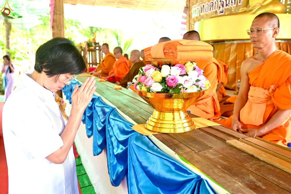 ภาพ No.272158:วันที่ 29 ตุลาคม พ.ศ. 2568 พิธีทอดกฐินสามัคคีทั่วไทย ณ ศูนย์อบรมเยาวชนสบเมย อ.สบเมย จ.แม่ฮ่องสอน โดยคณะศิษยานุศิษย์ บูชาธรรม 81 ปี หลวงพ่อธัมมชโย