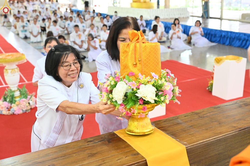 ภาพ No.283214:วันอาทิตย์ที่ 26 ตุลาคม พุทธศักราช 2568 พิธีทอดกฐินสามัคคี กตัญญูบูชาธรรมมหาปูชนียาจารย์ และโครงการกฐินทั่วไทย 30,000 วัด บูชาธรรม 81 ปีหลวงพ่อธัมมชโย  ณ ศูนย์อบรมเยาวชนอุตรดิตถ์