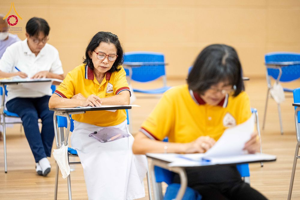 ภาพ No.309563:วันที่ 12 กุมภาพันธ์ พ.ศ. 2569 การสอบบาลีสนามหลวง ประจำปี 2569 ประโยค 1-2, ป.ธ.3/ ประโยค บ.ศ.1-2, บ.ศ.3 ณ สนามสอบประจำจังหวัดปทุมธานี แห่งที่ 2  วัดพระธรรมกาย อ.คลองหลวง จ.ปทุมธานี