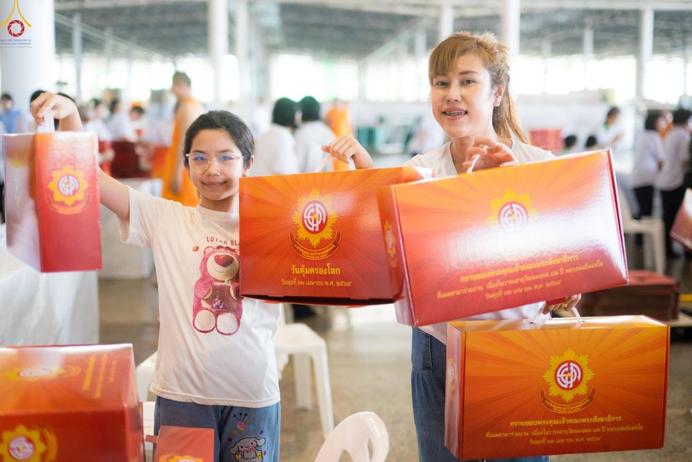 ภาพ No.316059:วันที่ 24 - 27 มีนาคม พ.ศ.2569 การเตรียมงานมหาสังฆทาน 40,000 กว่าวัดทั่วไทย วันคุ้มครองโลก 22 เมษายน พ.ศ.2569