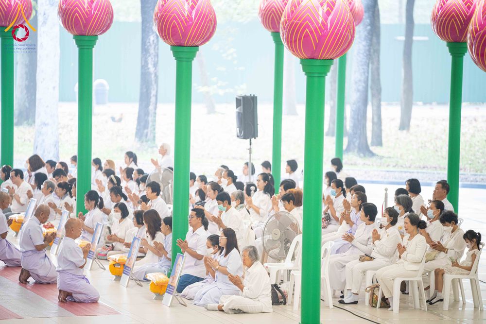 ภาพ No.298180:วันเสาร์ที่ 17 มกราคม พ.ศ. 2569 พิธีบรรพชาอุปสมบท โครงการอุปสมบทหมู่ บูชาธรรมครบ 117 ปี คุณยายอาจารย์มหารัตนอุบาสิกาจันทร์ ขนนกยูง  ณ อุโบสถพระไตรปิฎก วัดพระธรรมกาย