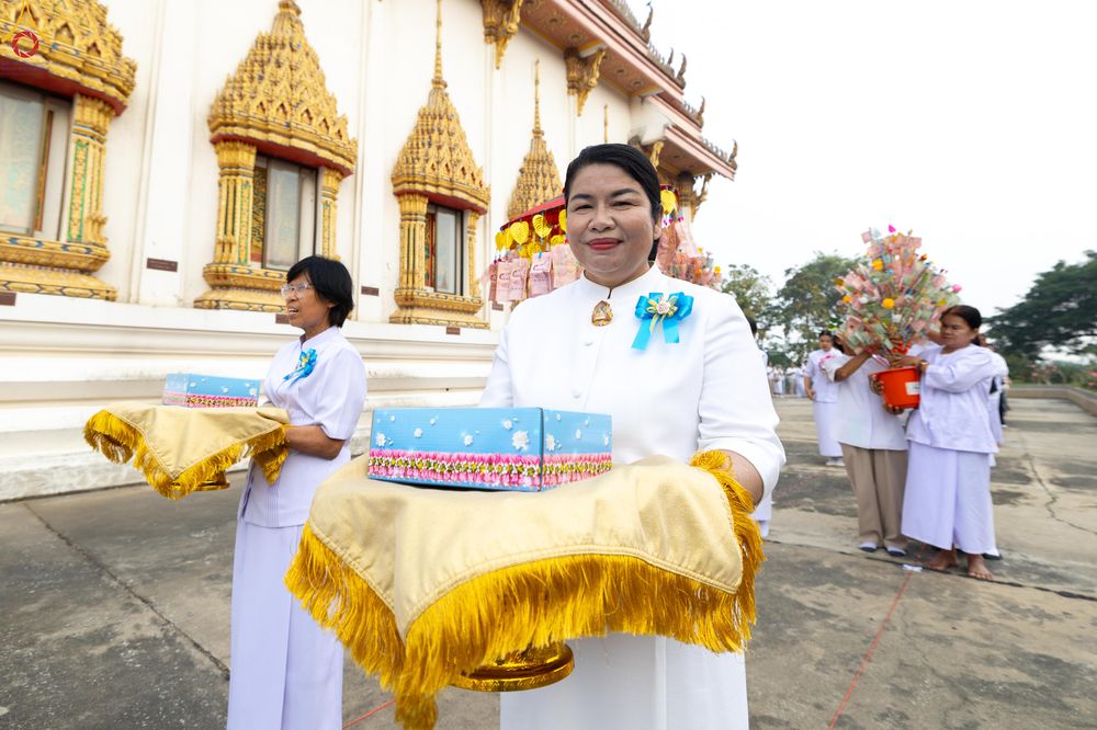 ภาพ No.301188:วันที่ 22 มกราคม พ.ศ. 2569 พิธีทอดผ้าป่าทำนุบำรุงศาสนสถาน ณ วัดใหม่พิบูลย์ผล อ.สองพี่น้อง จ.สุพรรณบุรี ในโครงการธรรมยาตรา กตัญญูบูชา มหาปูชนียาจารย์ พระมงคลเทพมุนี(สด จนฺทสโร) พระผู้ปราบมาร อนุสรณ์สถาน 7 แห่ง ปีที่ 14