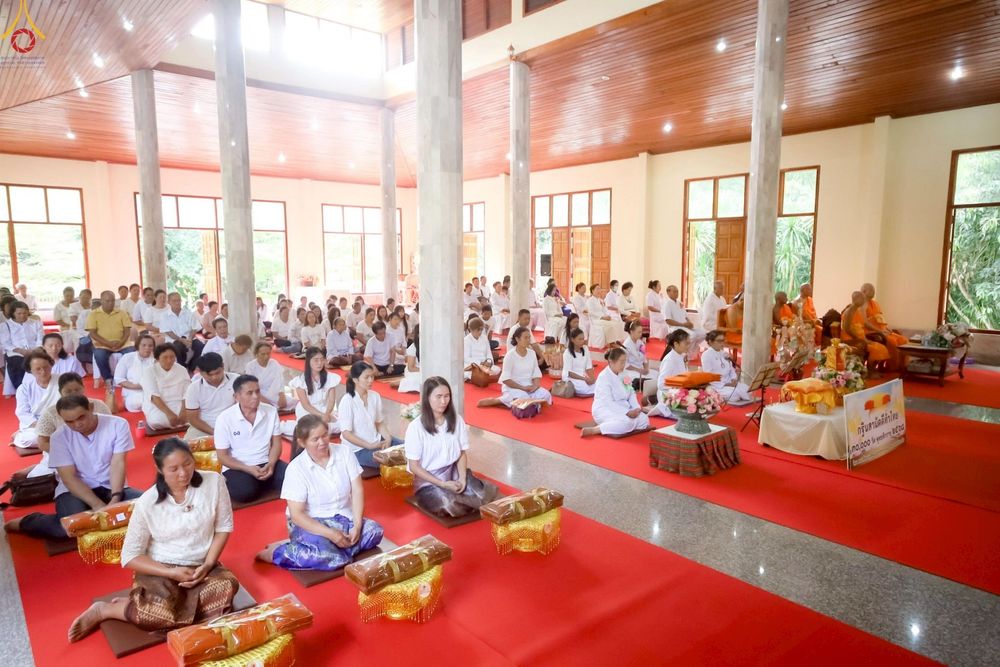 ภาพ No.251001:วันที่ 9 ตุลาคม พ.ศ. 2568 พิธีทอดกฐินสามัคคีทั่วไทย 30,000 วัด โดยคณะศิษยานุศิษย์ บูชาธรรม 81 ปี หลวงพ่อธัมมชโย ณ วัดห้วยน้ำริน ต.ร่องจิก อ.ภูเรือ จ.เลย