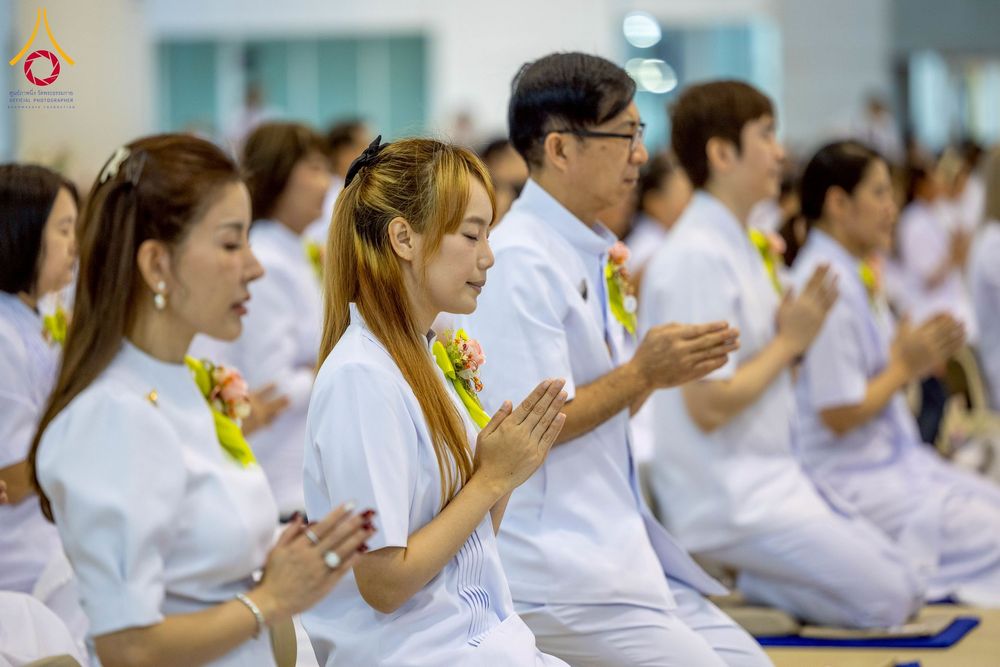 ภาพ No.264281:วันอาทิตย์ที่ 2 พฤศจิกายน พ.ศ. 2568 พิธีบูชาข้าวพระ ณ สภาธรรมกายสากล วัดพระธรรมกาย