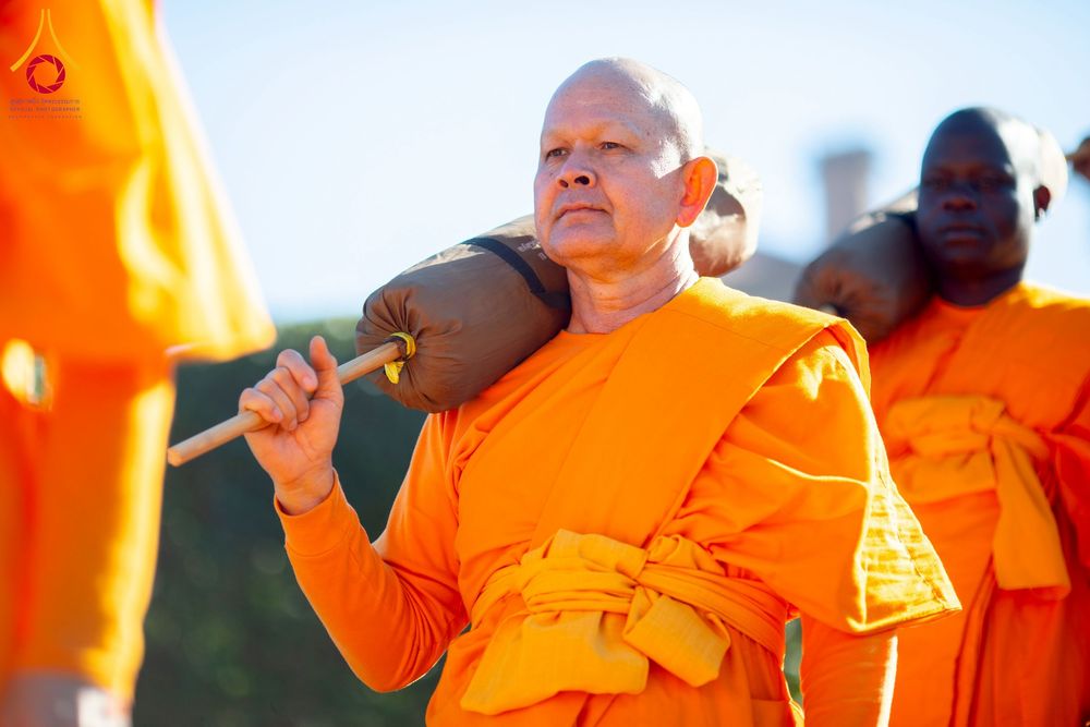 ภาพ No.232815:วันที่ 1 กรกฏาคม พ.ศ. 2568 Dhammayatra in South Africa 2025 ธรรมยาตราแอฟริกาใต้ — เส้นทางแห่งสติ สมาธิ และปัญญา ธรรมทายาทที่ได้อบรมโครงการบรรพชาอุปสมบทหมู่ครั้งที่ 2 ณ วัดพระธรรมกายโจฮันเนสเบิร์ก ประเทศแอฟริกาใต้