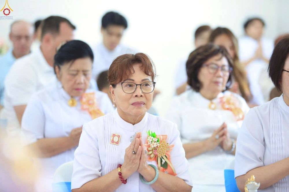 ภาพ No.239654:วันอาทิตย์ ที่ 17 สิงหาคม พ.ศ. 2568 พิธีทอดผ้าป่าฉลองครบรอบ 27 ปี วัดพระธรรมกายซีแอตเติล รัฐวอชิงตัน ประเทศสหรัฐอเมริกา