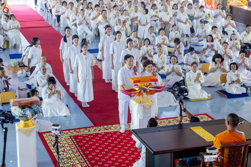 ภาพ No.255833:วันที่ 14 ตุลาคม พ.ศ. 2568 พิธีทอดกฐินสามัคคีทั่วไทย 30,000 วัด โดยคณะศิษยานุศิษย์ บูชาธรรม 81 ปี หลวงพ่อธัมมชโย ณ ศูนย์ปฏิบัติธรรมชัยนาท ต.ธรรมามูล อ.ชัยนาท จ.ชัยนาท