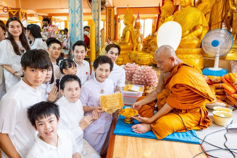 ภาพ No.254921:วันที่ 12 ตุลาคม พ.ศ. 2568 พิธีทอดกฐินสามัคคีทั่วไทย 30,000 วัด โดยคณะศิษยานุศิษย์ บูชาธรรม 81 ปี หลวงพ่อธัมมชโย ณ วัดตะคร้ำเอน อ.ท่ามะกา  จ.กาญจนบุรี