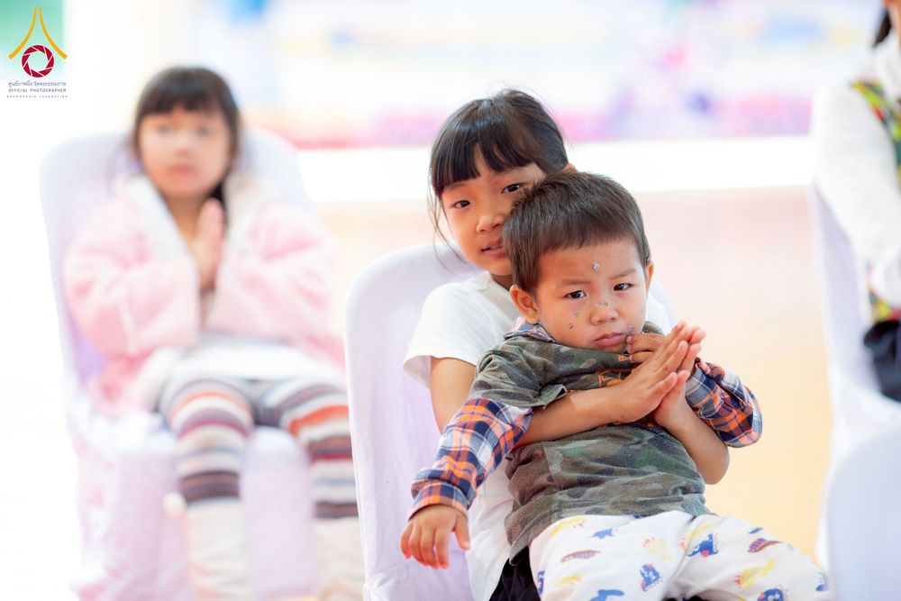 ภาพ No.274606:วันอาทิตย์ที่ 23 พฤศจิกายน พ.ศ. 2568 พิธีทอดผ้าป่าสามัคคี เพื่อระดมทุนสร้างกุฏิที่พักสามเณร ณ ศูนย์ปฏิบัติธรรมสวนผึ้ง จ.ราชบุรี