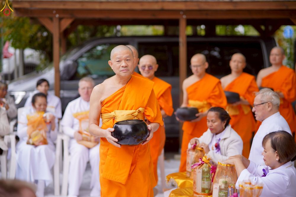 ภาพ No.261965:วันที่ 19 ตุลาคม พ.ศ. 2568 พิธีทอดกฐินวัดพุทธนอร์ดไรน์ เวสท์ฟาเล่น  ประเทศเยอรมัน 