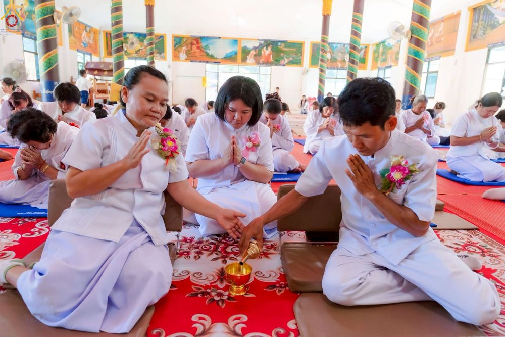 ภาพ No.264252:วันที่ 18 ตุลาคม พ.ศ. 2568 พิธีทอดกฐินสามัคคีทั่วไทย 30,000 วัด โดยคณะศิษยานุศิษย์ บูชาธรรม 81 ปี หลวงพ่อธัมมชโย ณ วัดศรีโพธิ์ชัย บ้านไร่ ต.ไกคำ อ.เมือง จ.อำนาจเจริญ