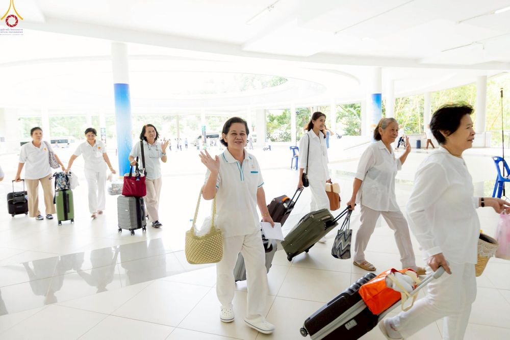 ภาพ No.242215:วันที่ ๒๙ - ๓๑ สิงหาคม พ.ศ. ๒๕๖๘ สัมมนารวมใจผู้นำบุญ บูชาธรรม ๘๑ ปี  หลวงพ่อธัมมชโย รุ่นที่ ๒ กฐินสามัคคีทั่วไทย ๓๐,๐๐๐ วัด โครงการอุปสมบทบูชาธรรมมหาปูชนียาจารย์  ๓,๐๐๐ รูป