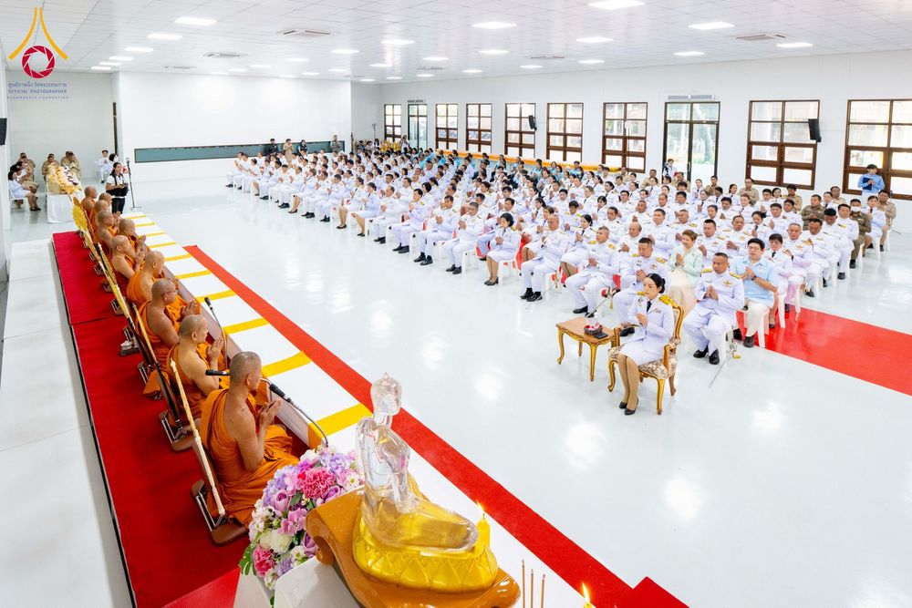 ภาพ No.237614:พิธีเจริญพระพุทธมนต์ ปฏิบัติธรรมเจริญสมาธิภาวนา และทำบุญตักบาตร ถวายพระราชกุศล เนื่องในโอกาสวันเฉลิมพระชนมพรรษา สมเด็จพระนางเจ้าสิริกิติ์ พระบรมราชินีนาถ พระบรมราชชนนีพันปีหลวง วันอังคารที่ 12 สิงหาคม พ.ศ. 2568  ณ อาคารปลูกศรัทธา 2 วัดพระธรรมกาย 