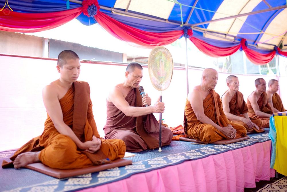 ภาพ No.271802:วันที่ 3 พฤศจิกายน พ.ศ. 2568 พิธีทอดกฐินสามัคคีทั่วไทย ณ วัดป่าพนังสลักได อ.หนองบัวแดง จ.ชัยภูมิ โดยคณะศิษยานุศิษย์ บูชาธรรม 81 ปี หลวงพ่อธัมมชโย