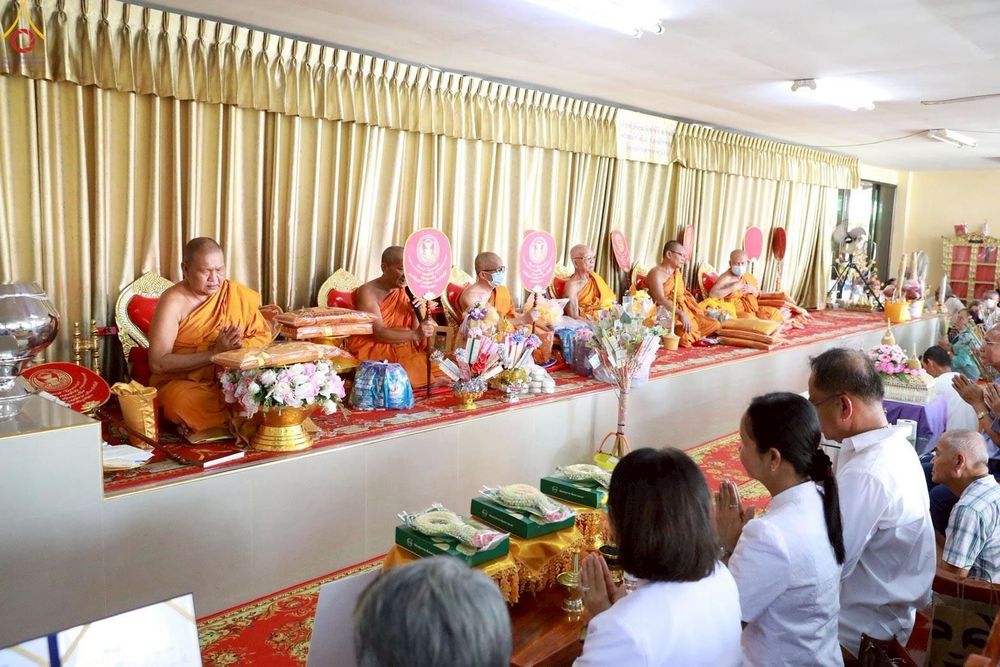 ภาพ No.259203:วันที่ 19 ตุลาคม พ.ศ. 2568 พิธีทอดกฐินสามัคคีทั่วไทย 30,000 วัด โดยคณะศิษยานุศิษย์ บูชาธรรม 81 ปี หลวงพ่อธัมมชโย ณ วัดตะเข้ (โคกพระเถร) แขวงบางระมาด  เขตตลิ่งชัน กรุงเทพมหานคร