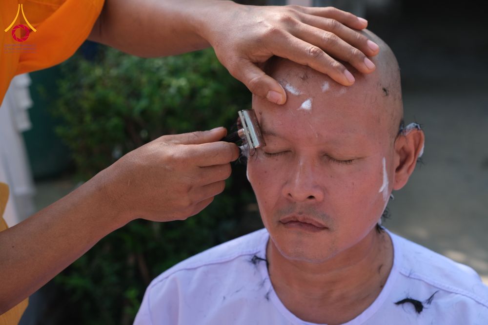 ภาพ No.315572:วันที่ 21 มีนาคม พ.ศ. 2569 โครงการอุปสมบทหมู ภาคฤดูร้อน ศูนย์อบรมเยาวชนนครปฐม อุปสมบท ณ พระอุโบสถ วัดลาดหญ้าไทร