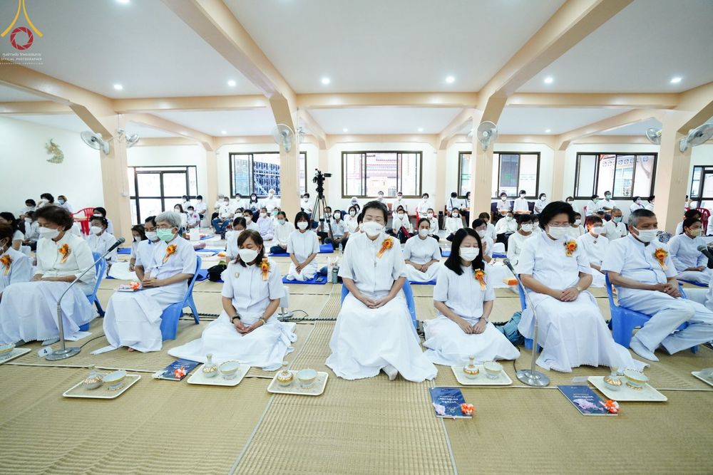 ภาพ No.72632:พิธีถวายภัตตาหารเป็นสังฆทาน แด่คณะพระธรรมยาตราฯ ในโครงการธรรมยาตรากตัญญูบูชา มหาปูชนียาจารย์ พระมงคลเทพมุนี(สด จนฺทสโร) พระผู้ปราบมาร อนุสรณ์สถาน 7 แห่ง ปีที่ 11 วันที่ 19 มกราคม พ.ศ. 2566