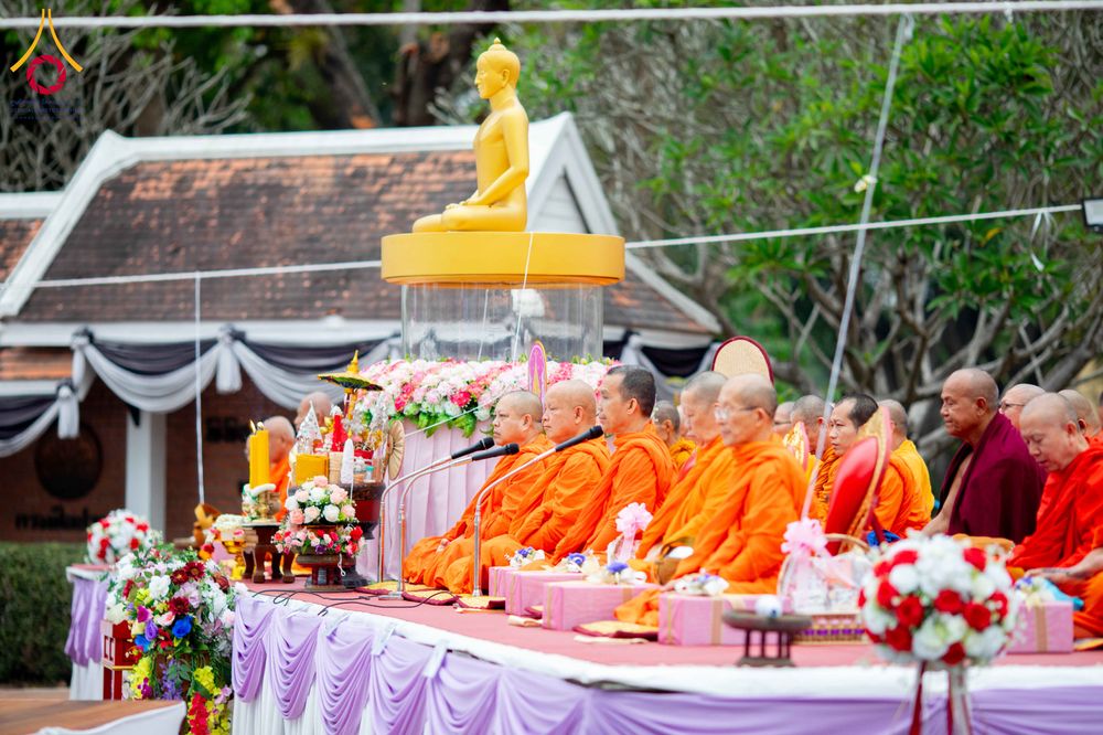 ภาพ No.310867:วันอาทิตย์ที่ 22 กุมภาพันธ์ พ.ศ. 2569 พิธีตักบาตรเเด่คณะพระภิกษุสงฆ์ 1,111 รูป จังหวัดน่าน หนึ่งในโครงการตักบาตรพระ 2,000,000 รูป 77 จังหวัดทั่วไทย ในวาระอันเป็นมงคลยิ่ง ครบรอบ 744 ปี นครน่าน สืบสานศรัทธา ทำบุญใหญ่ของเมืองน่าน ณ ข่วงเมือง วัดภูมินทร์ อำเ