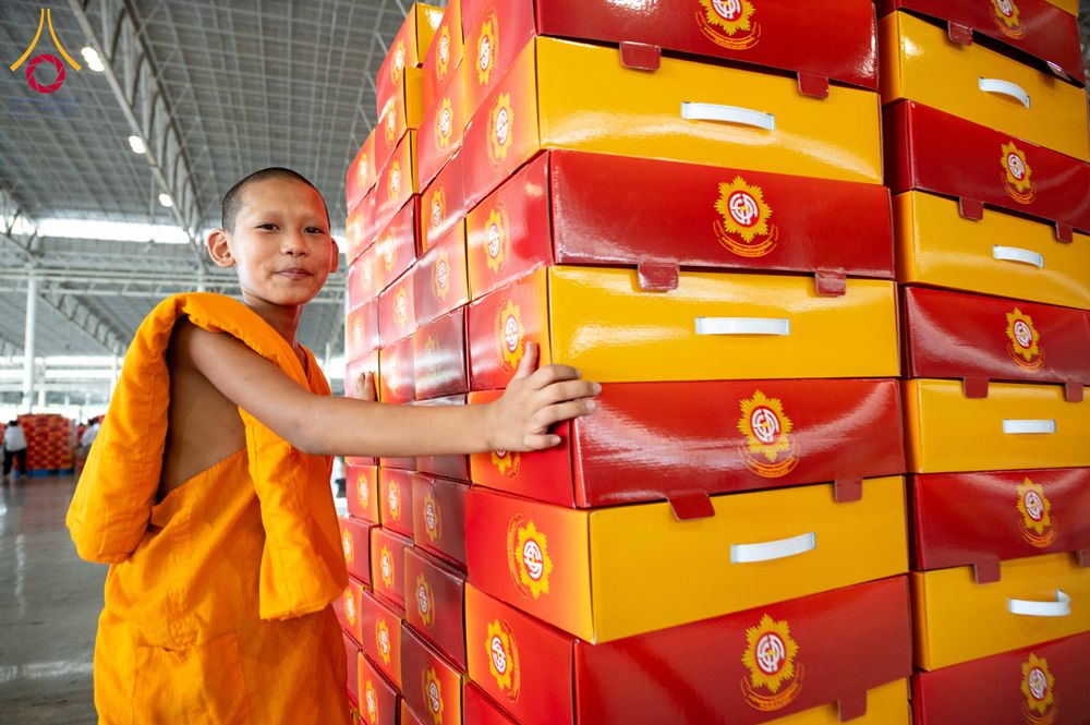 ภาพ No.315971:วันที่ 24 - 27 มีนาคม พ.ศ.2569 การเตรียมงานมหาสังฆทาน 40,000 กว่าวัดทั่วไทย วันคุ้มครองโลก 22 เมษายน พ.ศ.2569