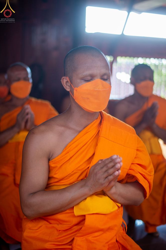 ภาพ No.71606:พระธรรมยาตรา ปฏิบัติศาสนกิจ ทำนุบำรุงศาสนสถาน, ปฏิบัติธรรม ร่วมกับชุมชน,นักเรียนเด็กดีวีสตาร์ และร่วมพิธีทอดผ้าป่าบำรุงศาสนสถาน ในโครงการธรรมยาตรากตัญญูบูชา มหาปูชนียาจารย์ พระมงคลเทพมุนี(สด จนฺทสโร) พระผู้ปราบมาร อนุสรณ์สถาน 7 แห่ง ปีที่ 11 ณ วัดสองพี่น