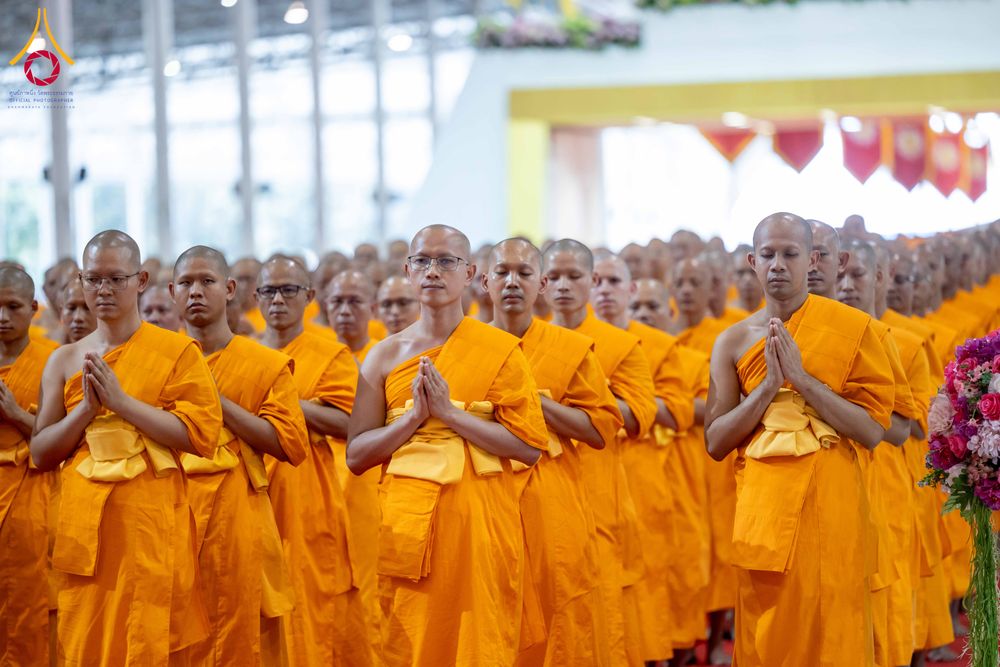 ภาพ No.308711:วันที่ 1 กุมภาพันธ์ พ.ศ. 2569 พิธีรับประกาศนียบัตร และพระของขวัญพระธรรมยาตรา ณ สภาธรรมกายสากล วัดพระธรรมกาย จ.ปทุมธานี