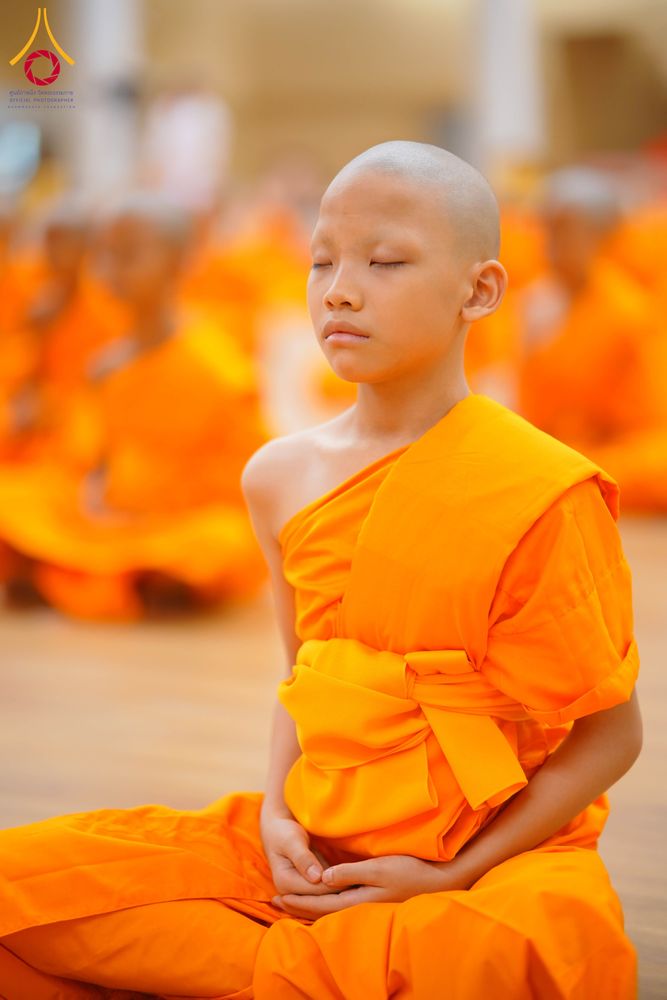 ภาพ No.319560:วันเสาร์ที่ 4 เมษายน พ.ศ.2569 พิธีขอขมา มอบผ้าไตร และถวายบาตรแด่นาคธรรมทายาท ในโครงการบรรพชาสามเณรฟื้นฟูพระพุทธศาสนาทั่วไทย โครงการหน่อแก้วเปรียญธรรม รุ่นที่ 14 โครงการสามเณรยุวธรรมทายาท รุ่นที่ 34 โครงการสามเณรมัชฌิมธรรมทายาท รุ่นที่ 30 ณ สภาธรรมกายสากล