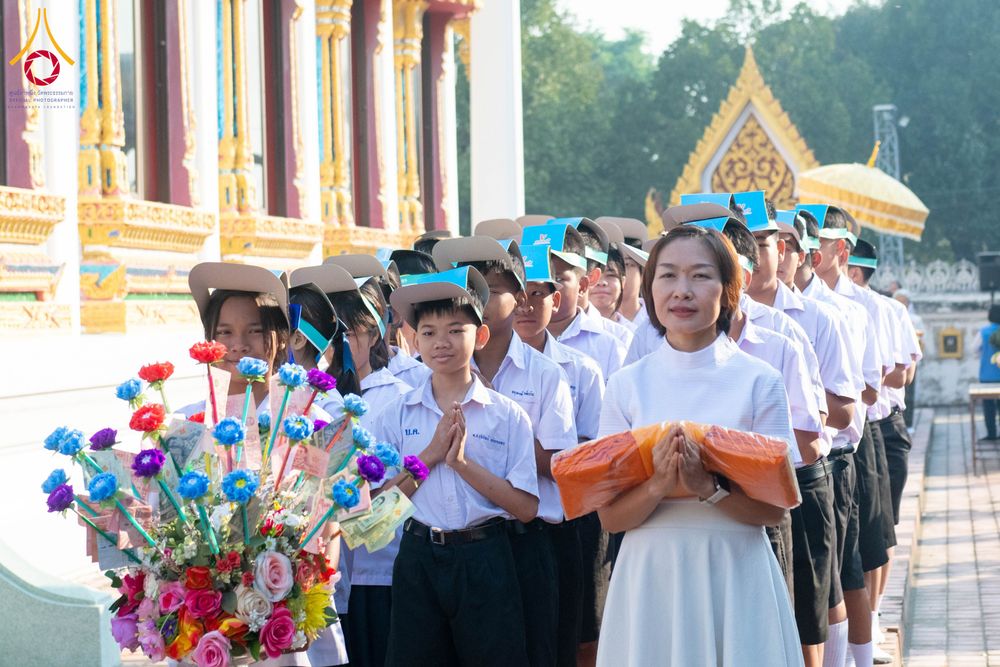 ภาพ No.304468:วันที่ 27 มกราคม พ.ศ. 2569 พิธีทอดผ้าป่าทำนุบำรุงศาสนสถาน ณ วัดปรางค์หลวง ต.บางม่วง อ.บางใหญ่ จ.นนทบุรี ในโครงการธรรมยาตรา กตัญญูบูชา มหาปูชนียาจารย์ พระมงคลเทพมุนี(สด จนฺทสโร) พระผู้ปราบมาร อนุสรณ์สถาน 7 แห่ง ปีที่ 14