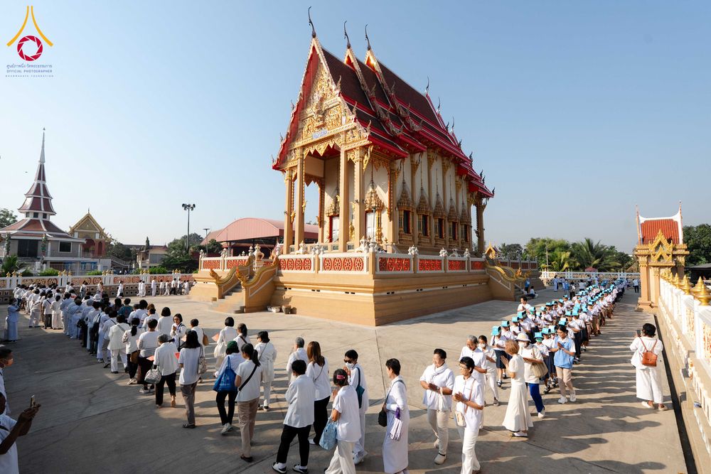 ภาพ No.304300:วันที่ 27 มกราคม พ.ศ. 2569 พิธีทอดผ้าป่าทำนุบำรุงศาสนสถาน ณ วัดไทยเจริญ อ.บางกรวย จ.นนทบุรี ในโครงการธรรมยาตรา กตัญญูบูชา มหาปูชนียาจารย์ พระมงคลเทพมุนี(สด จนฺทสโร) พระผู้ปราบมาร อนุสรณ์สถาน 7 แห่ง ปีที่ 14