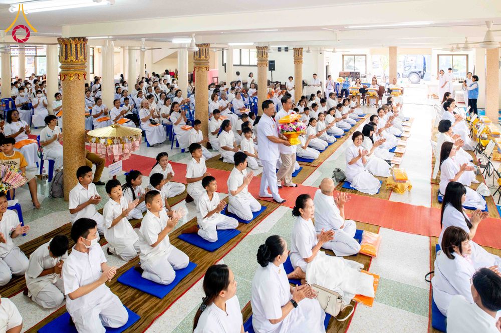 ภาพ No.300798:วันที่ 22 มกราคม พ.ศ. 2569 พิธีทอดผ้าป่าทำนุบำรุงศาสนสถาน ณ วัดบางช้างใต้ อ.สามพราน จ.นครปฐม ในโครงการธรรมยาตรา กตัญญูบูชา มหาปูชนียาจารย์ พระมงคลเทพมุนี(สด จนฺทสโร) พระผู้ปราบมาร อนุสรณ์สถาน 7 แห่ง ปีที่ 14