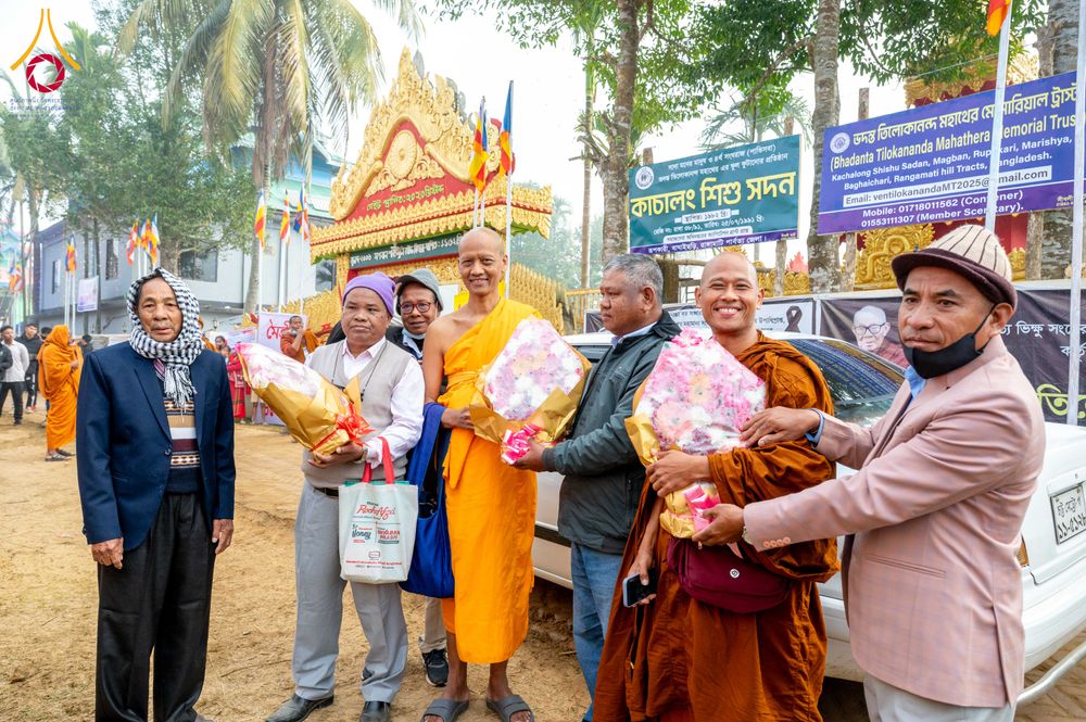 ภาพ No.280131:วันที่ 19 ธันวาคม พ.ศ. 2568 พิธีชำระร่าง พระติโลกานันทะ มหาเถโร  พระสังฆราชองค์ที่ 4 แห่งเทือกเขาจิตตะกอง  ประเทศบังกลาเทศ