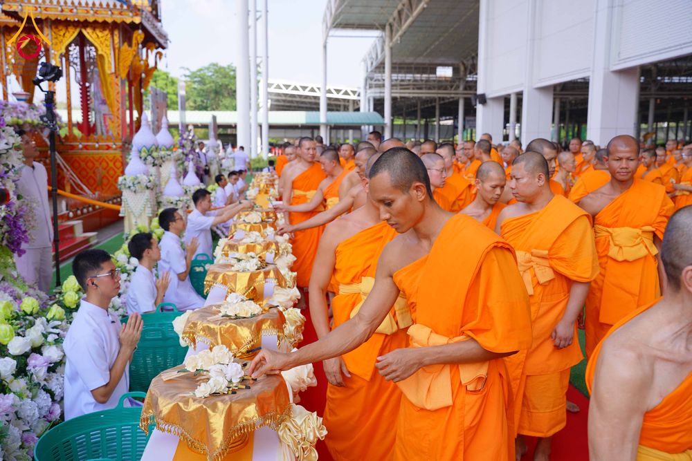 ภาพ No.316660:วันอาทิตย์ที่ 29 มีนาคม พ.ศ. 2569 พิธีทอดผ้าบังสุกุลและพิธีชำระร่าง โยมพ่อณรงค์ จินตมากุล  สิริอายุ 99 ปี 11 เดือน โยมบิดา พระครูปลัดรัตนวีรวัฒน์ (รังสฤษดิ์ อิทฺธิจินตโก) ที่ปรึกษาเจ้าคณะจังหวัดปทุมธานี เจ้าอาวาสวัดพระธรรมกาย  ณ ฌาปนสถานชั่วคราว ทางเข้า 