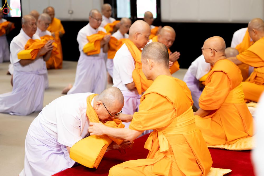 ภาพ No.338830:วันที่ 11 กรกฎาคม พศ.2569 พิธีบรรพชาอุปสมบท โครงการอุปสมบทหมู่ธรรมทายาทนานาชาติ  IDOP รุ่นที่ 21 (ภาษาจีน)  จากประเทศจีน มาเลเซีย สิงคโปร์ และไต้หวัน , โครงการบรรพชาสามเณรโรงเรียนนานาชาติ รุ่นที่ 15