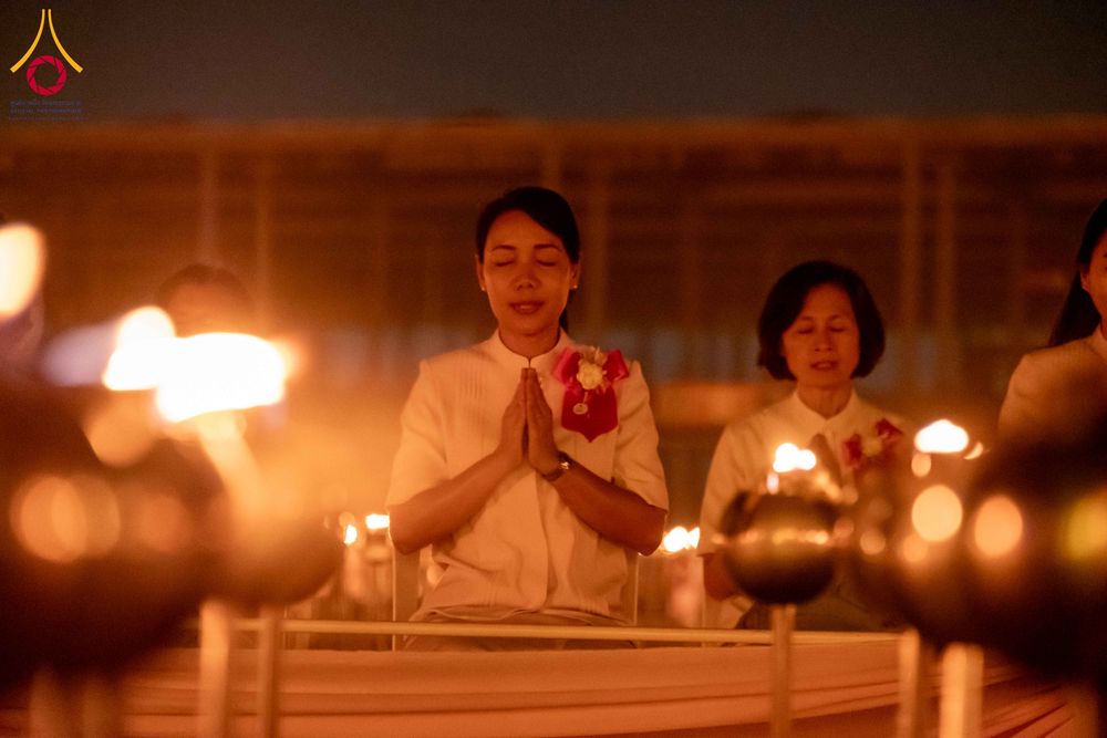 ภาพ No.312401:วันอังคารที่ 3 มีนาคม พ.ศ.2569 พิธีเวียนประทักษิณและจุดมาฆประทีป (ภาพชุดที่ 2) ณ ลานธรรมพระมหาธรรมกายเจดีย์ วัดพระธรรมกาย