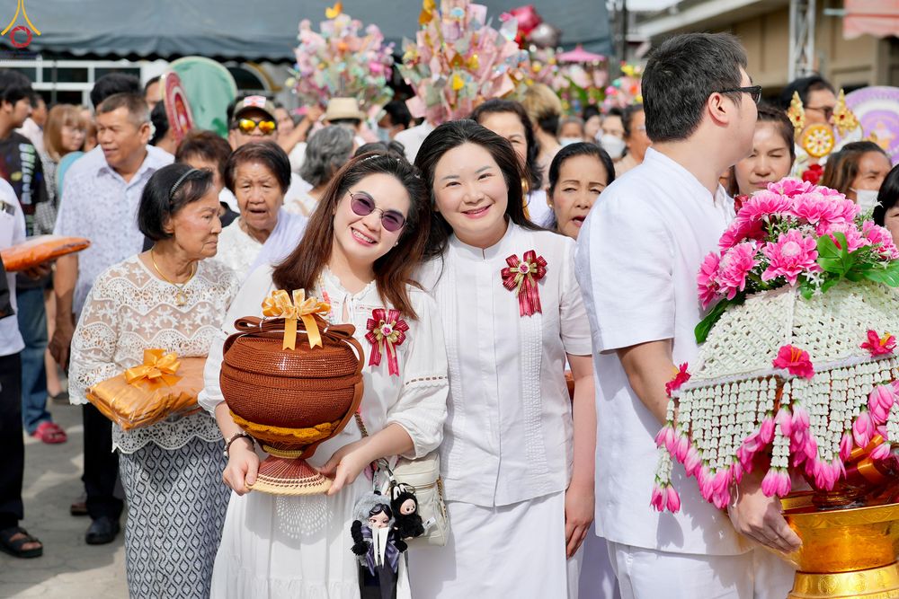 ภาพ No.283018:วันที่ 1 พฤษจิกายน พุทธศักราช 2568 พิธีทอดกฐินสามัคคีทั่วไทย 30,000 วัด  โดยคณะศิษยานุศิษย์ บูชาธรรม 81 ปี  หลวงพ่อธัมมชโย ณ วัดบางพูดนอก อ.ปากเกร็ด จ.นนทบุรี