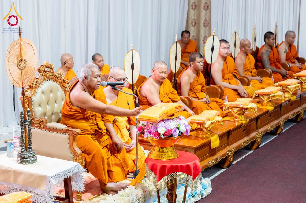 ภาพ No.304427:วันที่ 27 มกราคม พ.ศ. 2569 พิธีทอดผ้าป่าทำนุบำรุงศาสนสถาน ณ วัดบางไผ่นารถ ต.บางไทรป่า อ.บางเลน จ.นครปฐม ในโครงการธรรมยาตรา กตัญญูบูชา มหาปูชนียาจารย์ พระมงคลเทพมุนี(สด จนฺทสโร) พระผู้ปราบมาร อนุสรณ์สถาน 7 แห่ง ปีที่ 14