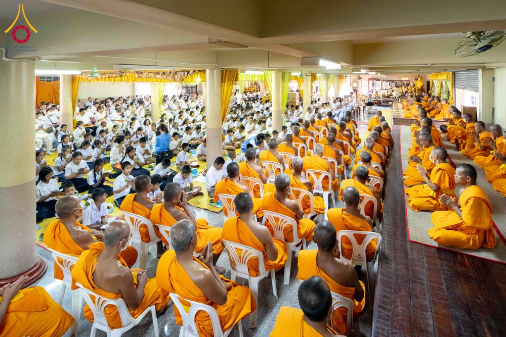 ภาพ No.304329:วันที่ 27 มกราคม พ.ศ. 2569 พิธีทอดผ้าป่าทำนุบำรุงศาสนสถาน ณ วัดไทยเจริญ อ.บางกรวย จ.นนทบุรี ในโครงการธรรมยาตรา กตัญญูบูชา มหาปูชนียาจารย์ พระมงคลเทพมุนี(สด จนฺทสโร) พระผู้ปราบมาร อนุสรณ์สถาน 7 แห่ง ปีที่ 14