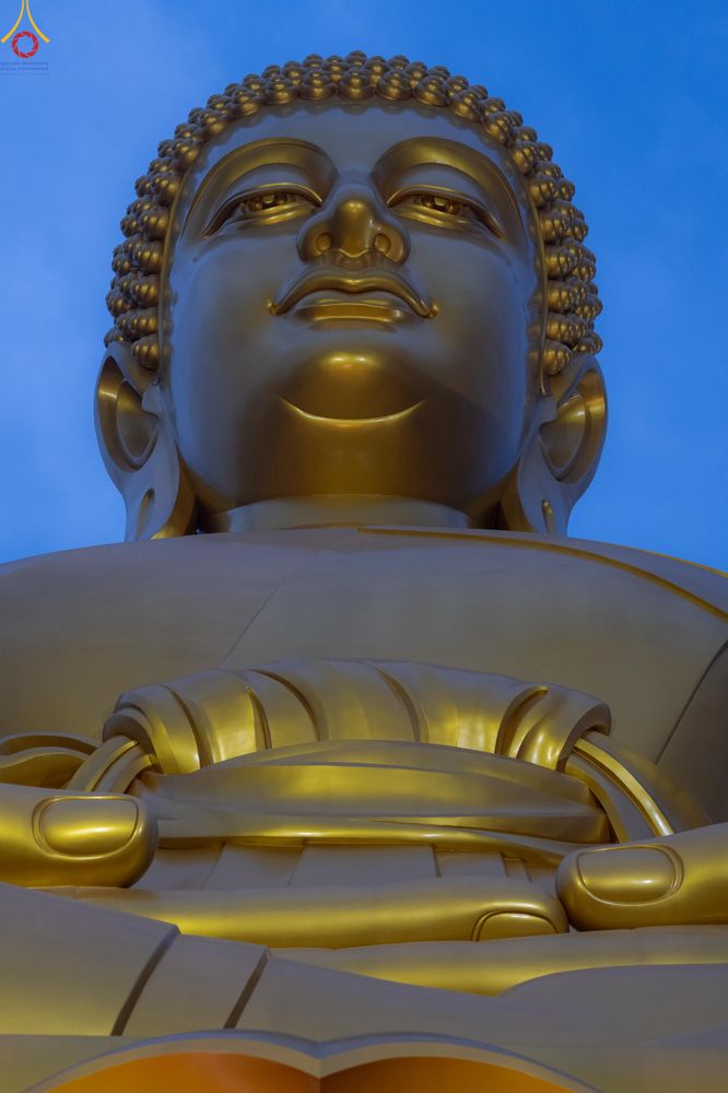 ภาพ No.300100:วันที่ 22 มกราคม พ.ศ.2569 พระธรรมยาตราปฏิบัติธรรม และถ่ายภาพหมู่ประวัติศาสตร์ ณ อาคารธรรมยาตรา กตัญญูบูชามหาปูชนียาจารย์  ตรงข้ามวัดปากน้ำภาษีเจริญ จ.กรุงเทพมหานคร ในโครงการธรรมยาตรา กตัญญูบูชา มหาปูชนียาจารย์ พระมงคลเทพมุนี(สด จนฺทสโร) พระผู้ปราบมาร อนุ