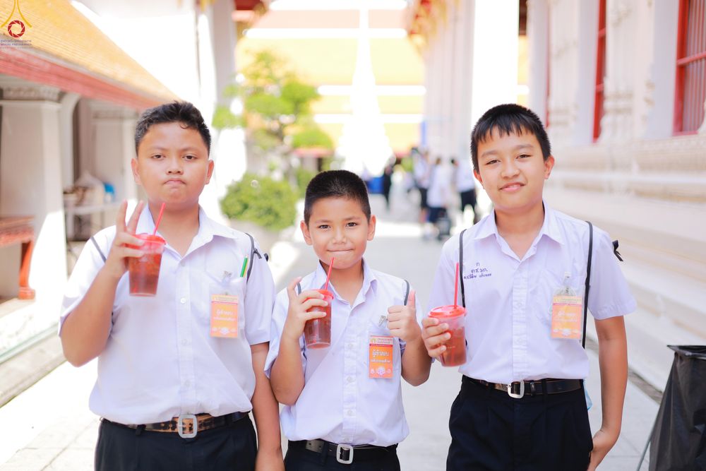 ภาพ No.288996:วันพุธที่ 17 ธันวาคม พ.ศ.2568 กิจกรรมเยาวชนไทยรวมใจทำความดี "เด็กดีมหานคร ต้นแบบด้านศีลธรรม" แข่งขันสอบตอบปัญหาศีลธรรมในพระพุทธศาสนา ครั้งที่ 7 และวันรวมพลังเด็กดี V-Star ประจำปี 2568 ณ วัดมหาธาตุยุวราชรังสฤษฎิ์ราชวรมหาวิหาร กรุงเทพมหานคร