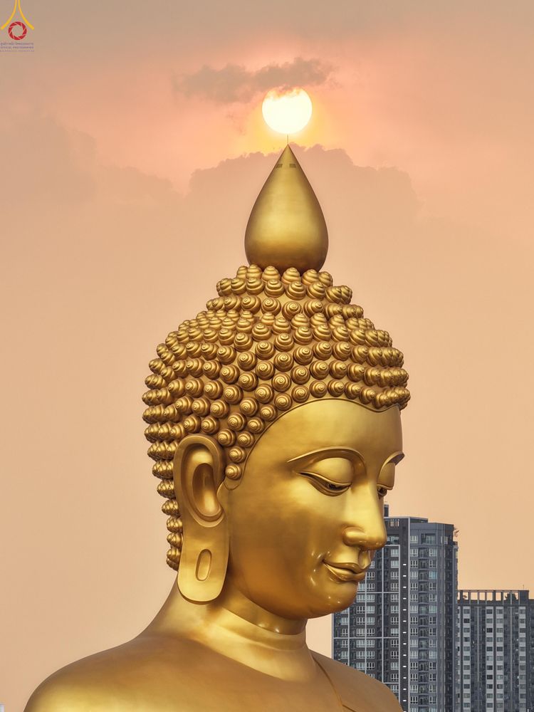 ภาพ No.300084:วันที่ 22 มกราคม พ.ศ.2569 พระธรรมยาตราปฏิบัติธรรม และถ่ายภาพหมู่ประวัติศาสตร์ ณ อาคารธรรมยาตรา กตัญญูบูชามหาปูชนียาจารย์  ตรงข้ามวัดปากน้ำภาษีเจริญ จ.กรุงเทพมหานคร ในโครงการธรรมยาตรา กตัญญูบูชา มหาปูชนียาจารย์ พระมงคลเทพมุนี(สด จนฺทสโร) พระผู้ปราบมาร อนุ