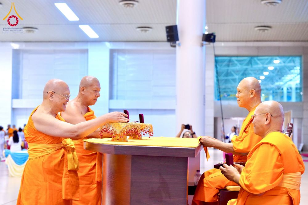 ภาพ No.259849:วันอาทิตย์ที่ 5 ตุลาคม พ.ศ. 2568 สัมมนาพิเศษ "จากกฐินวัดพระธรรมกาย สู่กฐินทั่วไทย 30,000 วัด" ณ สภาธรรมกายสากล วัดพระธรรมกาย