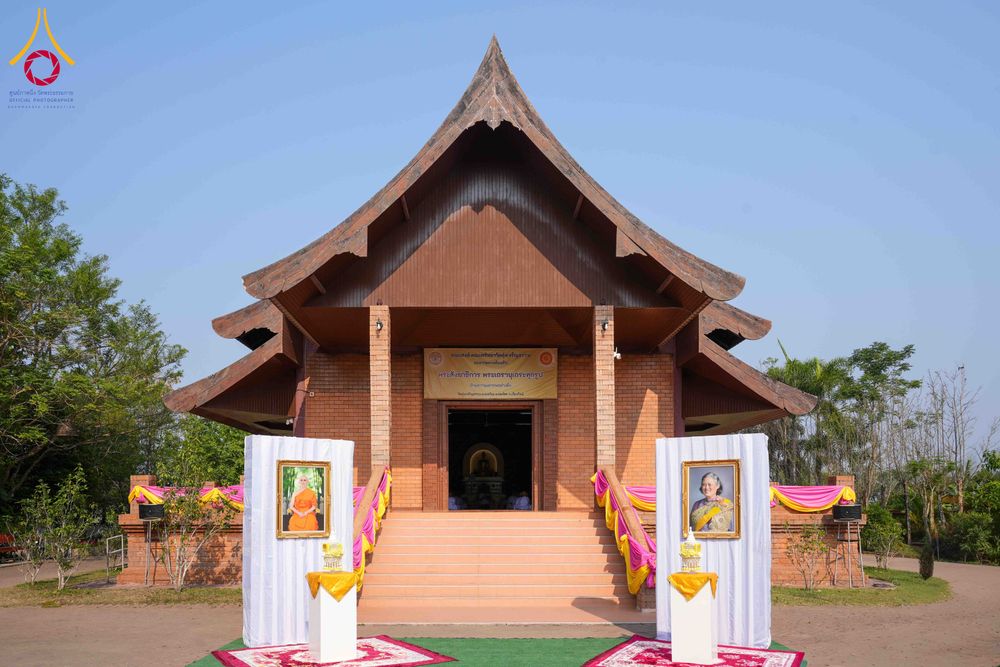 ภาพ No.317641:วันพฤหัสบดีที่ ๒ เมษายน พ.ศ.๒๕๖๙ พิธีบรรพชาสามเณรภาคฤดูร้อน น้อมบูชาธรรมอายุวัฒนมงคล ๘๒ ปี หลวงพ่อธัมมชโย และ ถวายเป็นพระราชกุศลแด่ สมเด็จพระกนิษฐาธิราชเจ้ากรมสมเด็จพระเทพรัตน์ราชสุดาฯ สยามบรมราชกุมารี รุ่นที่ ๑๓ ณ วัดทุ่งเจริญธรรม อำเภออมก๋อย จังหวัดเชี