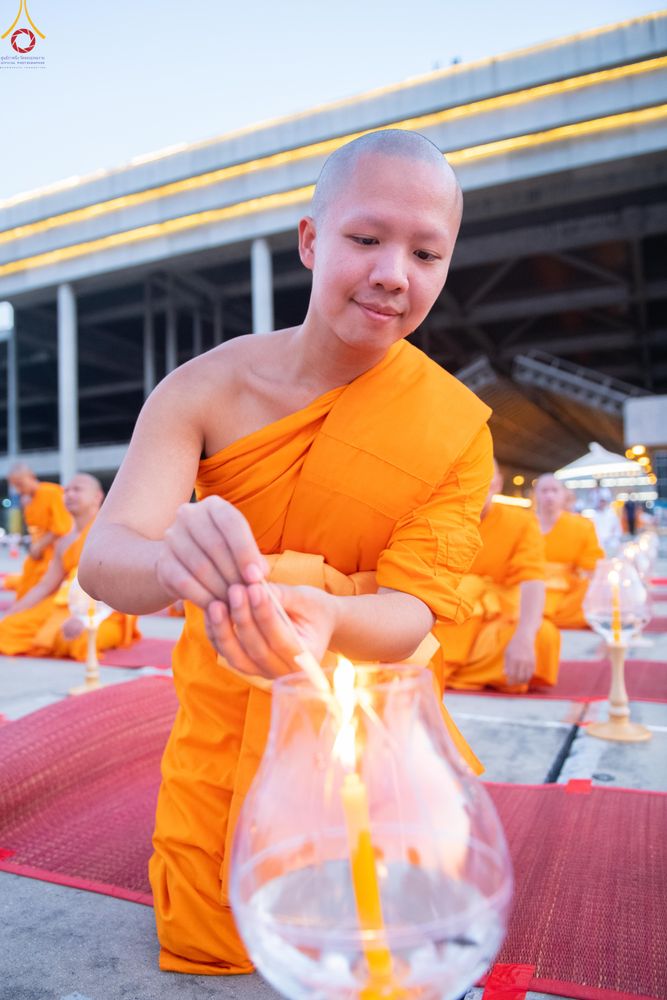 ภาพ No.307876:วันที่ 31 มกราคม พ.ศ. 2569 พิธีจุดประทีปธรรมถวายเป็นพุทธบูชา  และบูชาธรรมมหาปูชนียาจารย์ (ภาพชุดที่ 2) ณ วัดพระธรรมกาย ปทุมธานี ในโครงการธรรมยาตรา กตัญญูบูชา มหาปูชนียาจารย์ พระมงคลเทพมุนี(สด จนฺทสโร) พระผู้ปราบมาร อนุสรณ์สถาน 7 แห่ง ปีที่ 14