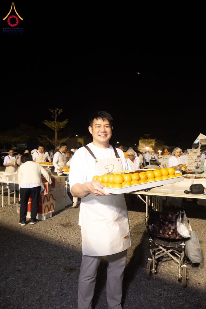 ภาพ No.294713:วันที่ 15 มกราคม พ.ศ. 2569 พิธีถวายภัตตาหารเป็นสังฆทาน แด่พระธรรมยาตรา ณ วัดโบสถ์บน ต.บางคูเวียง จ.นนทบุรี อนุสรณ์สถานลำดับที่ 4 สถานที่เกิดด้วยกายธรรม ในโครงการธรรมยาตรา กตัญญูบูชา มหาปูชนียาจารย์ พระมงคลเทพมุนี(สด จนฺทสโร) พระผู้ปราบมาร อนุสรณ์สถาน 7 แ