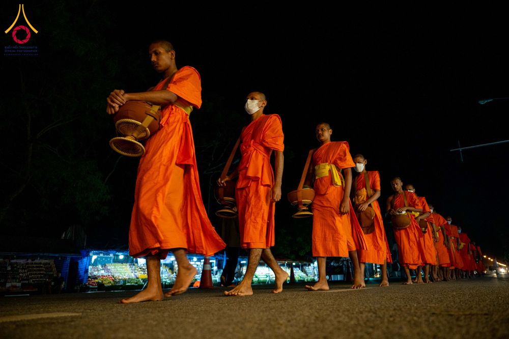 ภาพ No.285862:วันเสาร์ที่ 13 ธันวาคม พ.ศ.2568 พิธีตักบาตรพระภิกษุสามเณร 1,000 รูป ณ บริเวณหน้าอุทยานแห่งชาติเขาใหญ่ อำเภอปากช่อง จ.นครราชสีมา