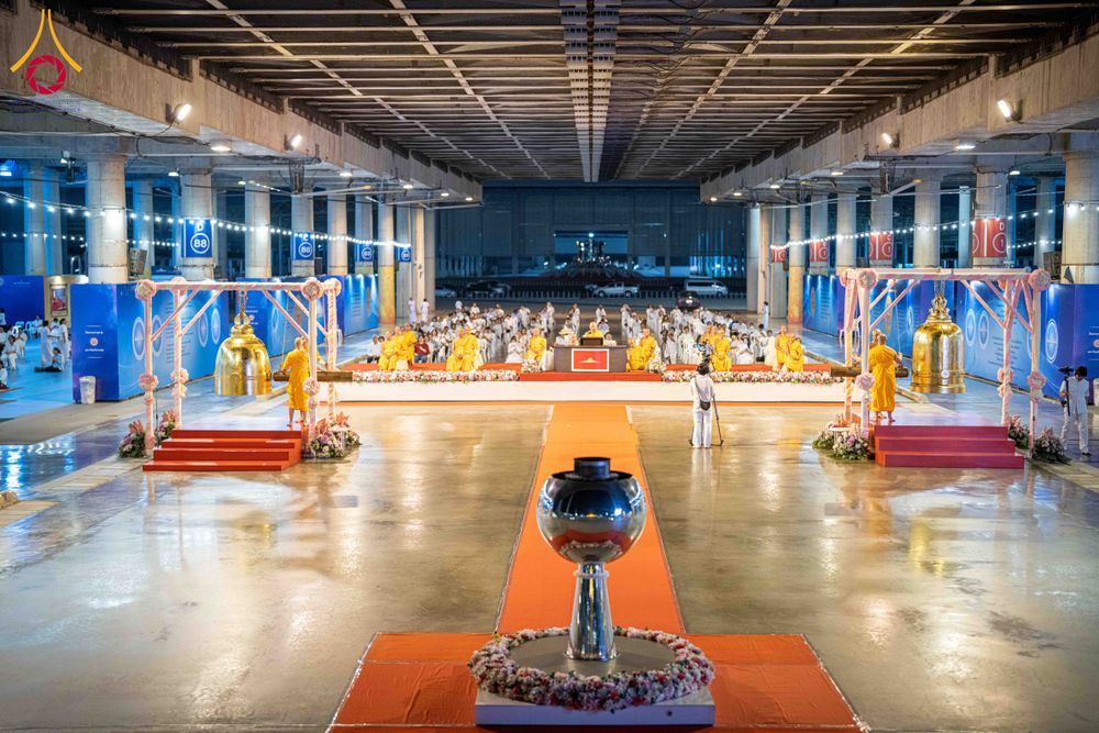 ภาพ No.317716:วันพฤหัสบดีที่ 2 มีนาคม พ.ศ. 2569 พิธีฉลองชัยชิตังเม สวดธัมมจักกัปวัตนสูตร ครบ 8,252,828,282 จบ ในวันขึ้น 15 ค่ำ เดือน 5 ณ วัดพระธรรมกาย จังหวัดปทุมธานี