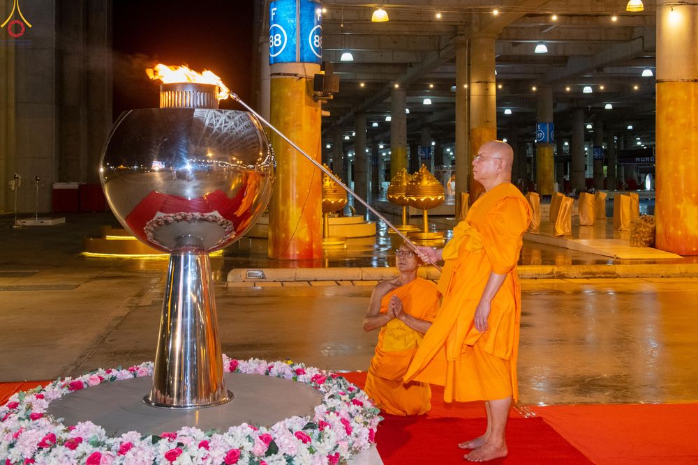 ภาพ No.326956:วันศุกร์ที่ 1 พฤษภาคม พ.ศ.2569 พิธีฉลองชัยชิตังเม สวดธัมมจักกัปปวัตตนสูตร ครบ 8,333,000,000 จบ ในวันขึ้น 15 ค่ำ เดือน 6 ณ วัดพระธรรมกาย