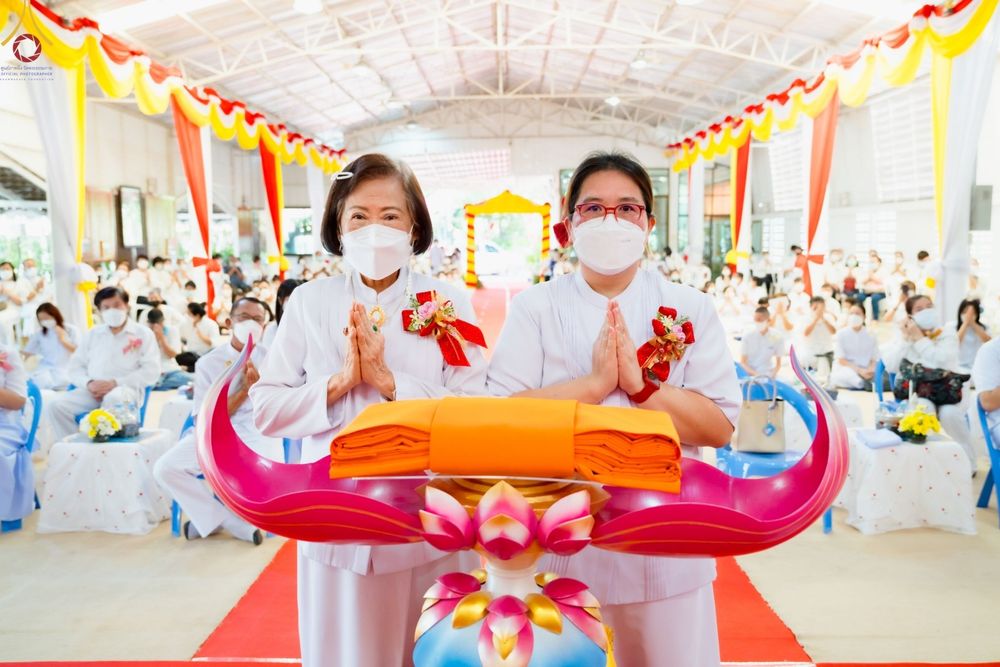 ภาพ No.64500:พิธีทอดกฐินบรมจักรพรรดิ เพื่อสร้างทุกสิ่ง ณ ศูนย์อบรมสมุทรปราการ ต.ปากน้ำ อ.เมือง จ.สมุทรปราการ วันอาทิตย์ที่ ๓๐ ตุลาคม พ.ศ. ๒๕๖๕