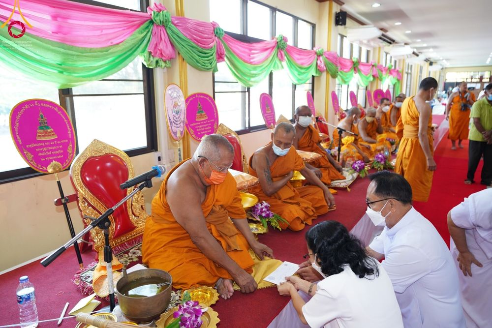 ภาพ No.63465:พิธีทอดกฐินสามัคคีทั่วไทย 5,000 วัด โดยคณะศิษยานุศิษย์วัดพระธรรมกาย น้อมบูชาธรรม 78 ปี หลวงพ่อธัมมชโย วันอาทิตย์ที่ 30 ตุลาคม พ.ศ. 2565 ณ วัดสุวรรณบำรุงราชวราราม อ.ลำลูกกา จ.ปทุมธานี